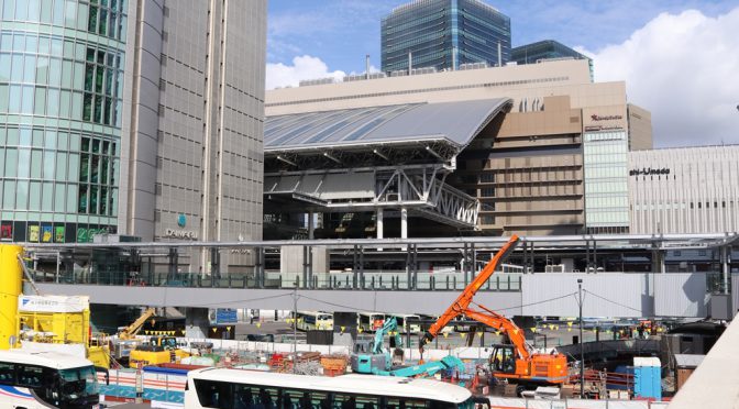 大阪駅スカイウォーク、2016年10月1日完成－南口に大型歩道橋、“梅田ダンジョン”解消へ期待