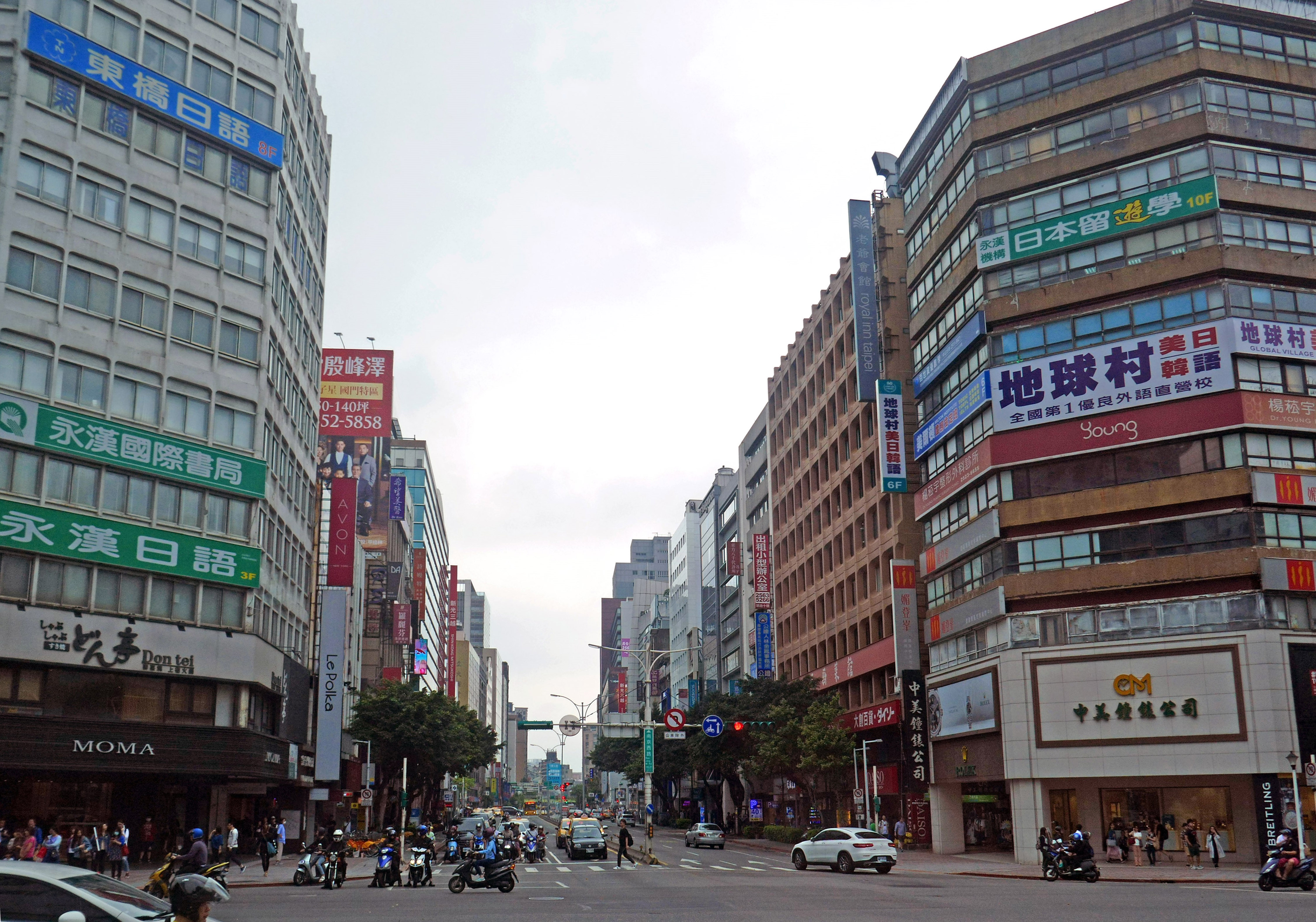 トイザらス台北新生店>